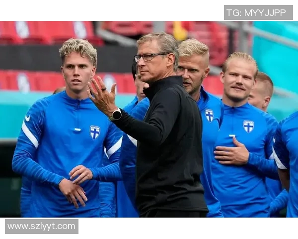 希腊与芬兰足球对决谁能在赛场上笑到最后分析与预测